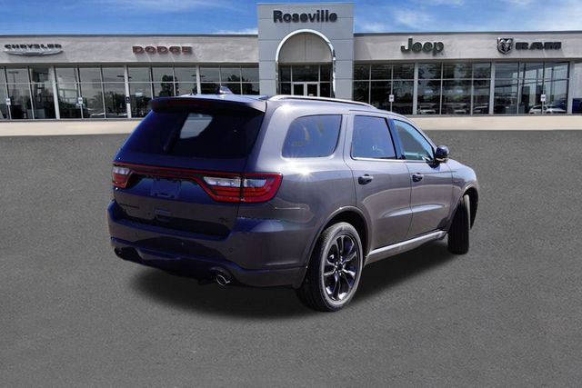 2025 Dodge Durango R/T Plus photo 3