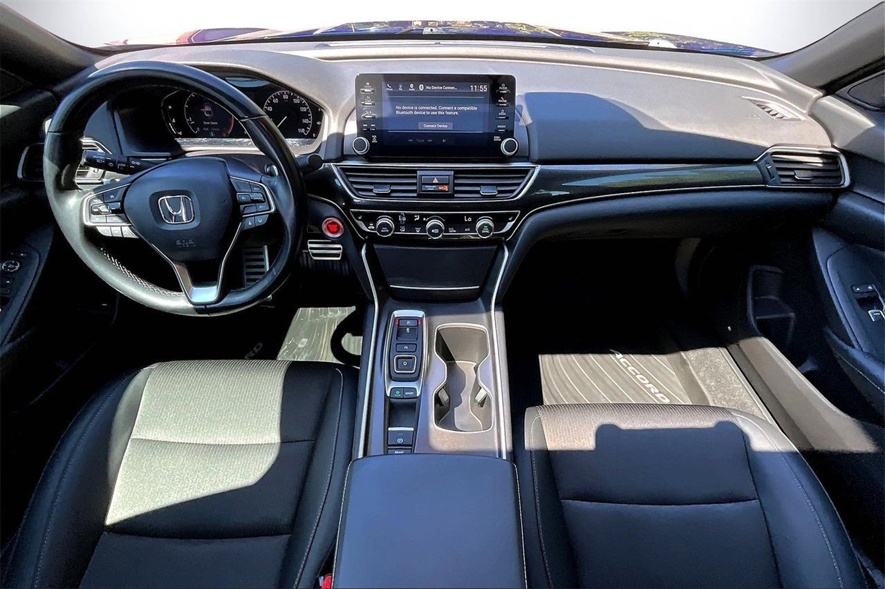2022 Honda Accord Sport 2.0T photo 13