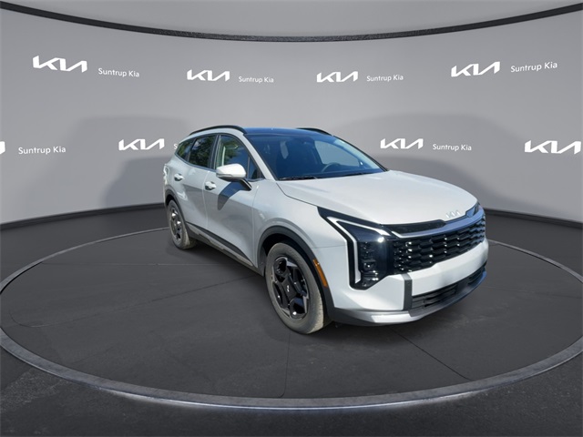 2026 Kia Sportage EX photo 2
