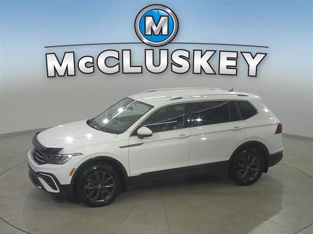 2022 Volkswagen Tiguan SE's photo