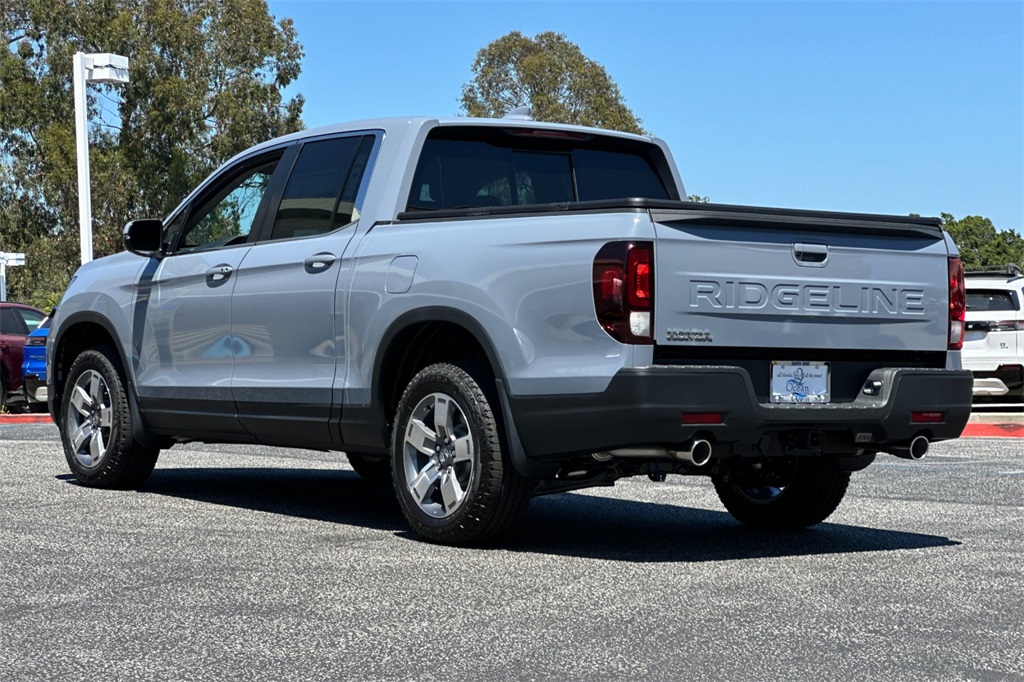2024 Honda Ridgeline RTL photo 6