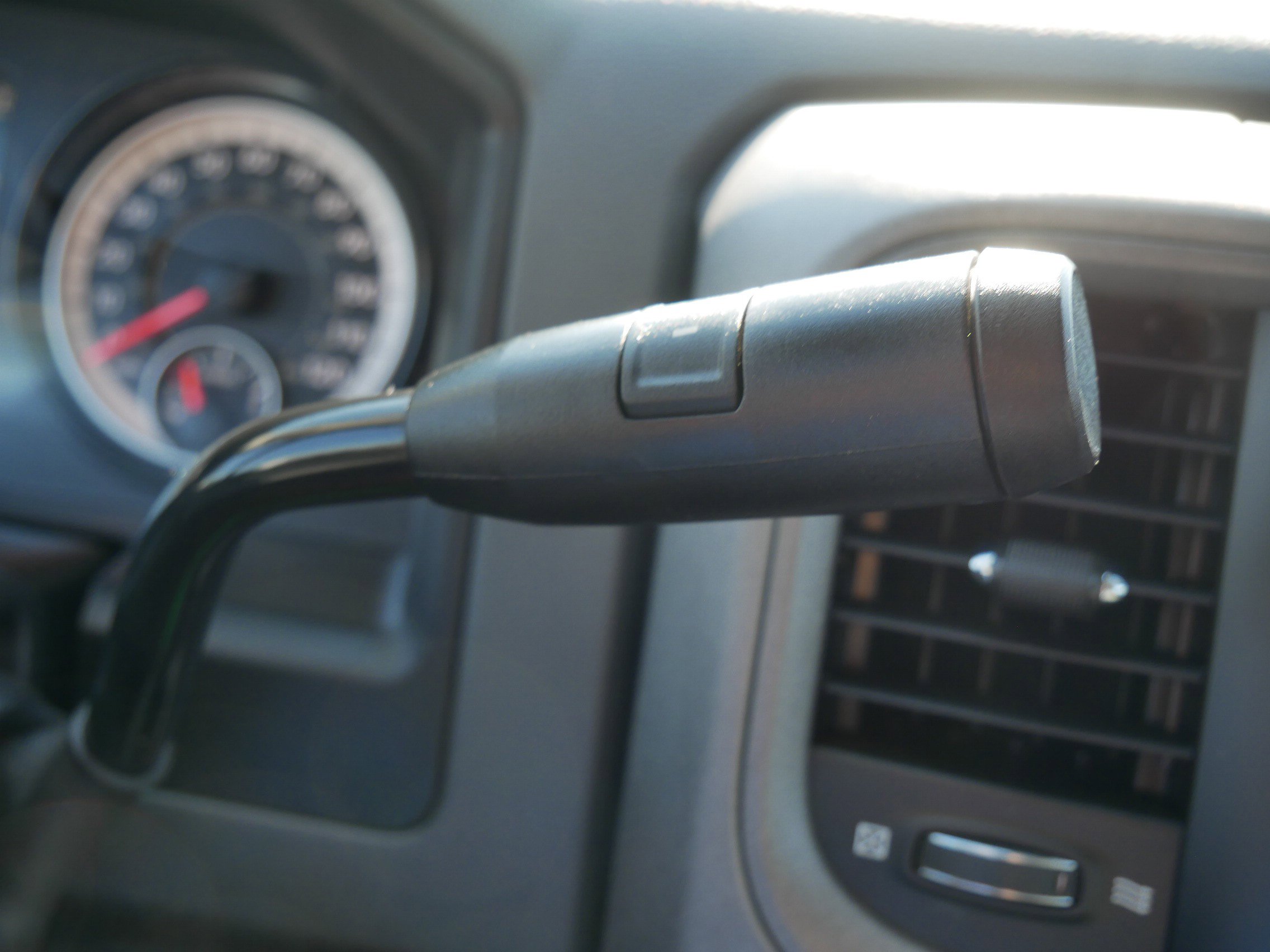 2018 Ram 2500 Tradesman photo 23