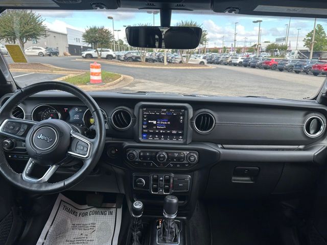 2023 Jeep Wrangler Sahara 4xe photo 27