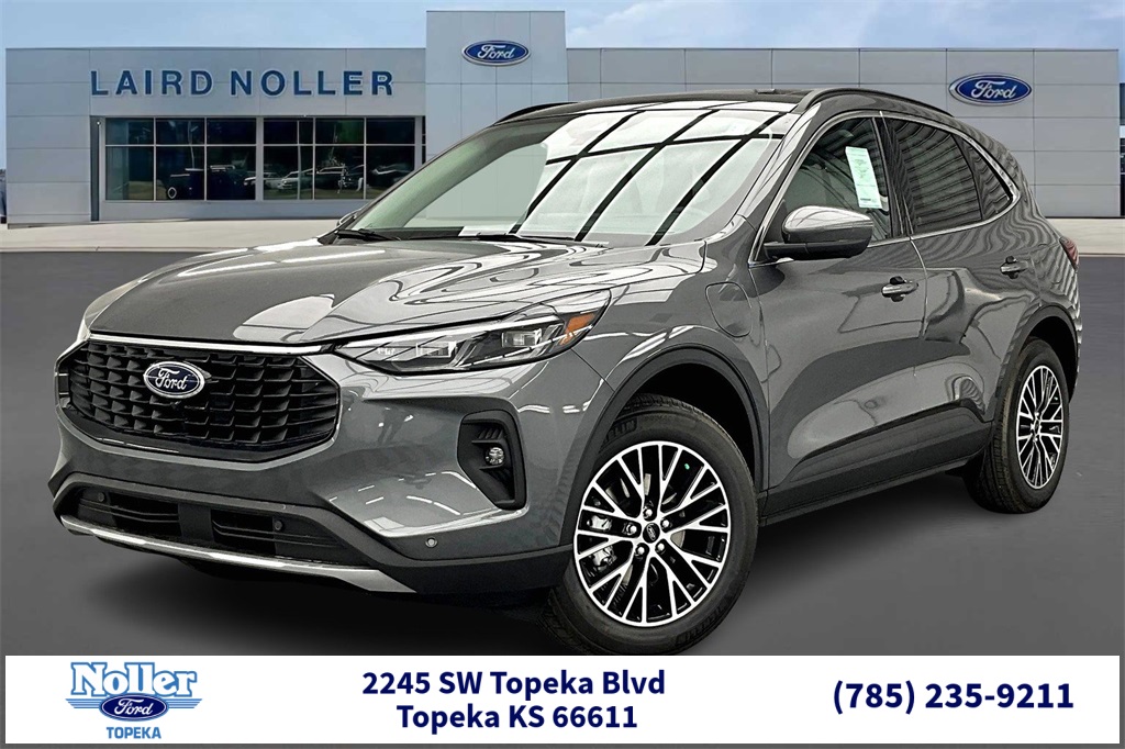 2025 Ford Escape PHEV's photo