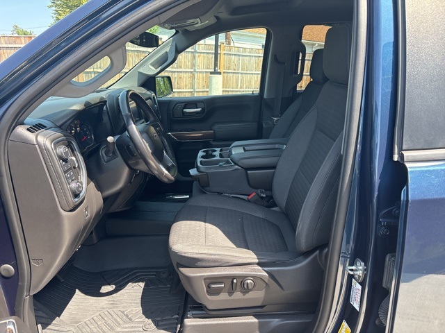 2021 Chevrolet Silverado 1500 RST photo 7