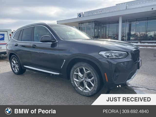 2022 BMW X3 30i's photo