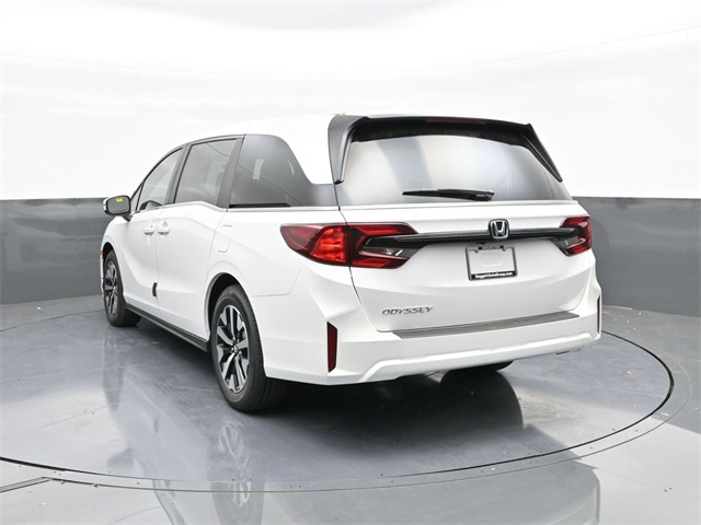 2026 Honda Odyssey EX-L photo 3