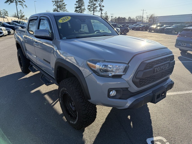 2018 Toyota Tacoma TRD Off Road's photo