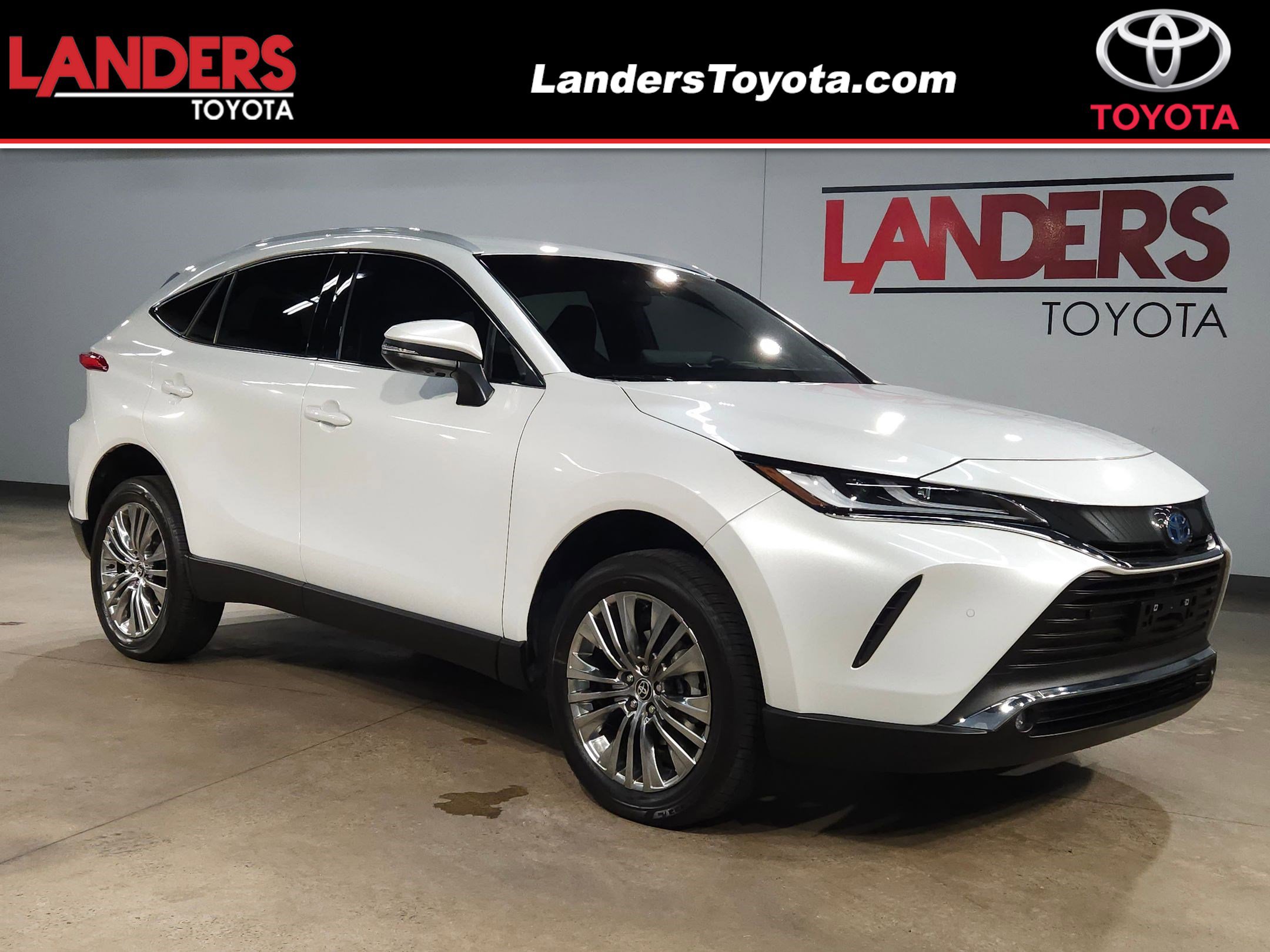 2023 Toyota Venza Limited's photo