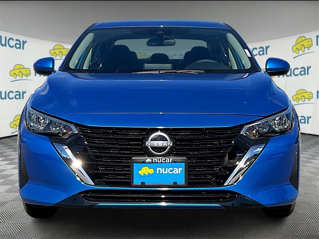 2025 Nissan Sentra SV photo 2