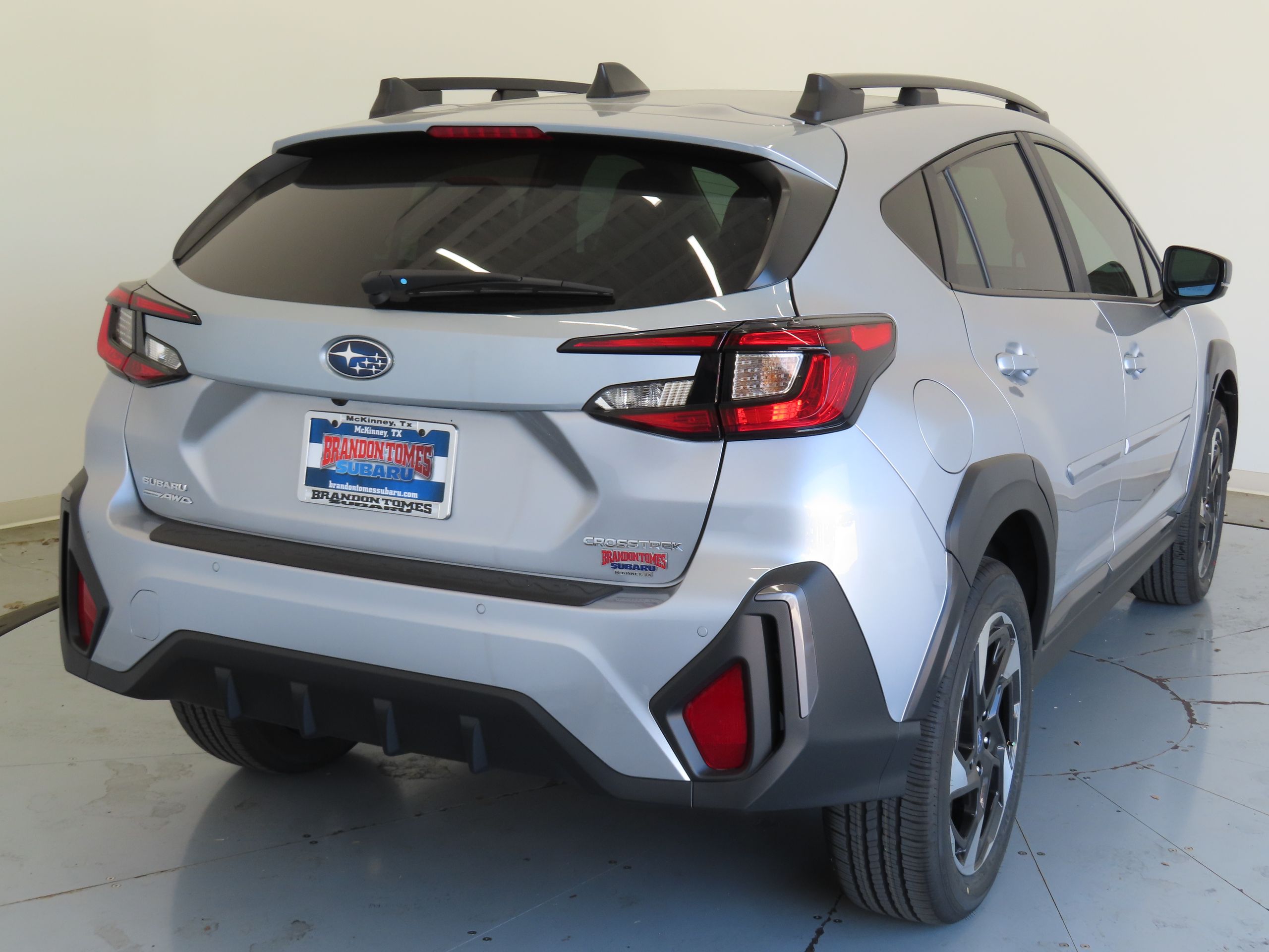 2025 Subaru Crosstrek Limited photo 3
