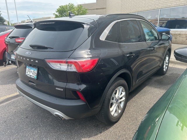 Used 2022 Ford Escape SE with VIN 1FMCU9BZ1NUB08284 for sale in Apple Valley, Minnesota