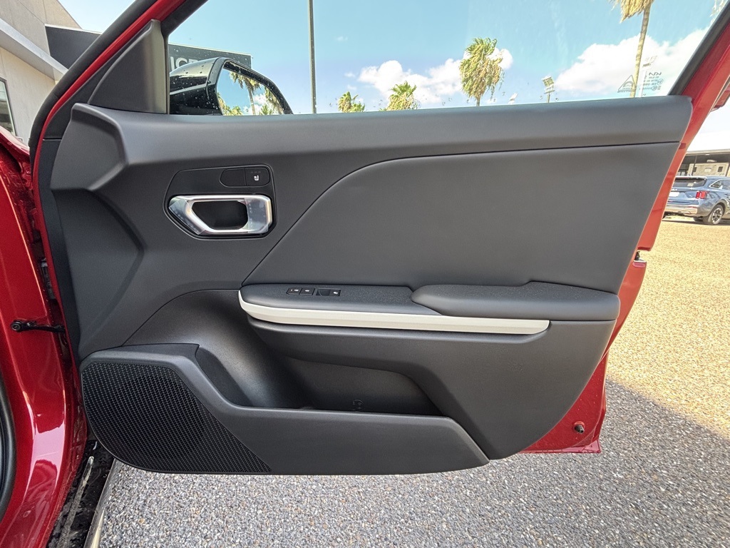 2025 Kia K4 GT-Line photo 20