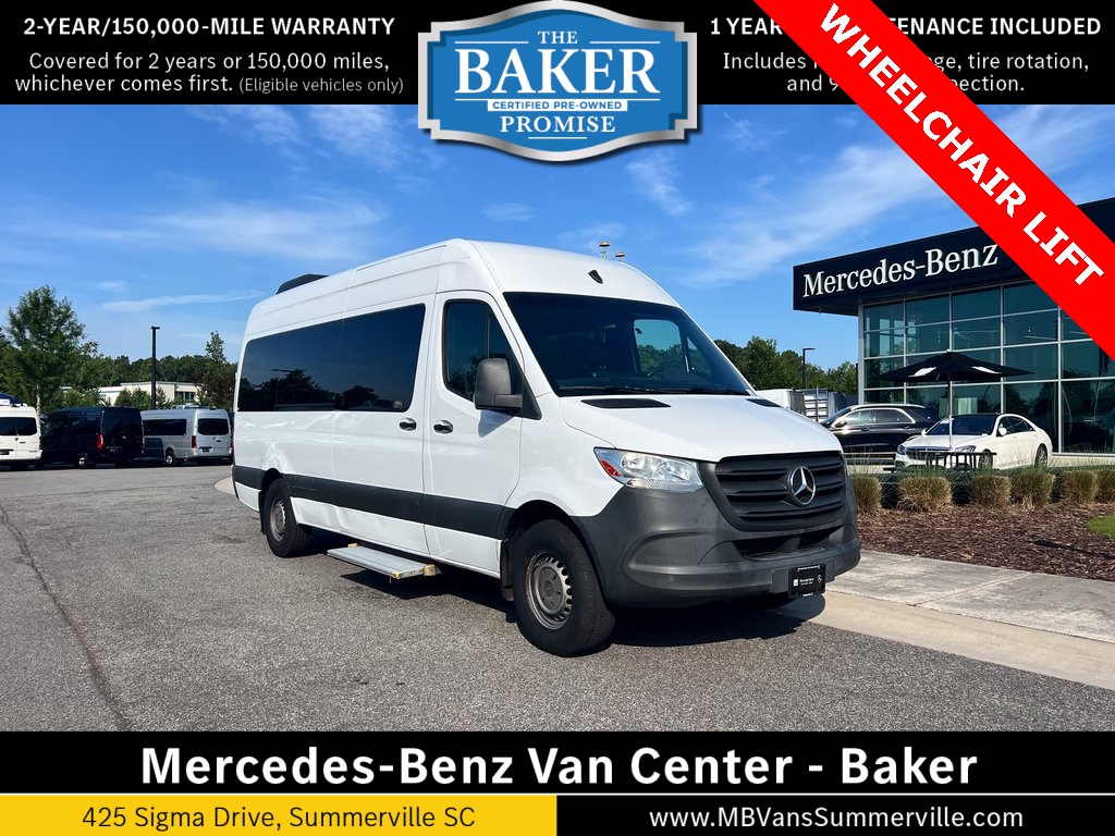 2020 Mercedes-Benz Sprinter Passenger Van Base's photo