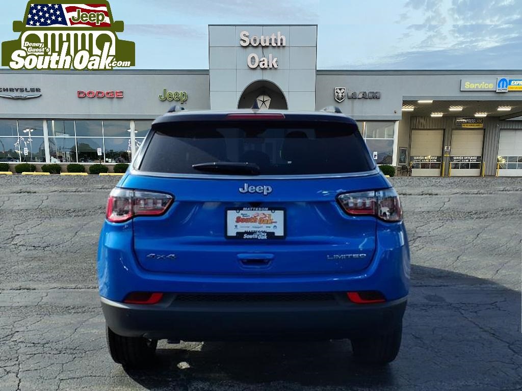 2026 Jeep Compass Limited photo 2