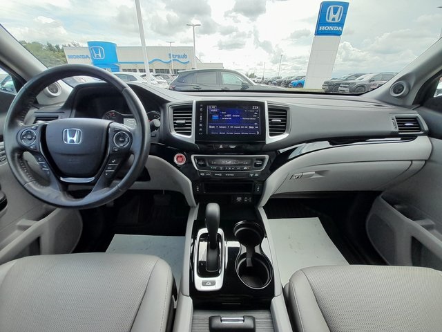 2018 Honda Ridgeline RTL-E photo 48