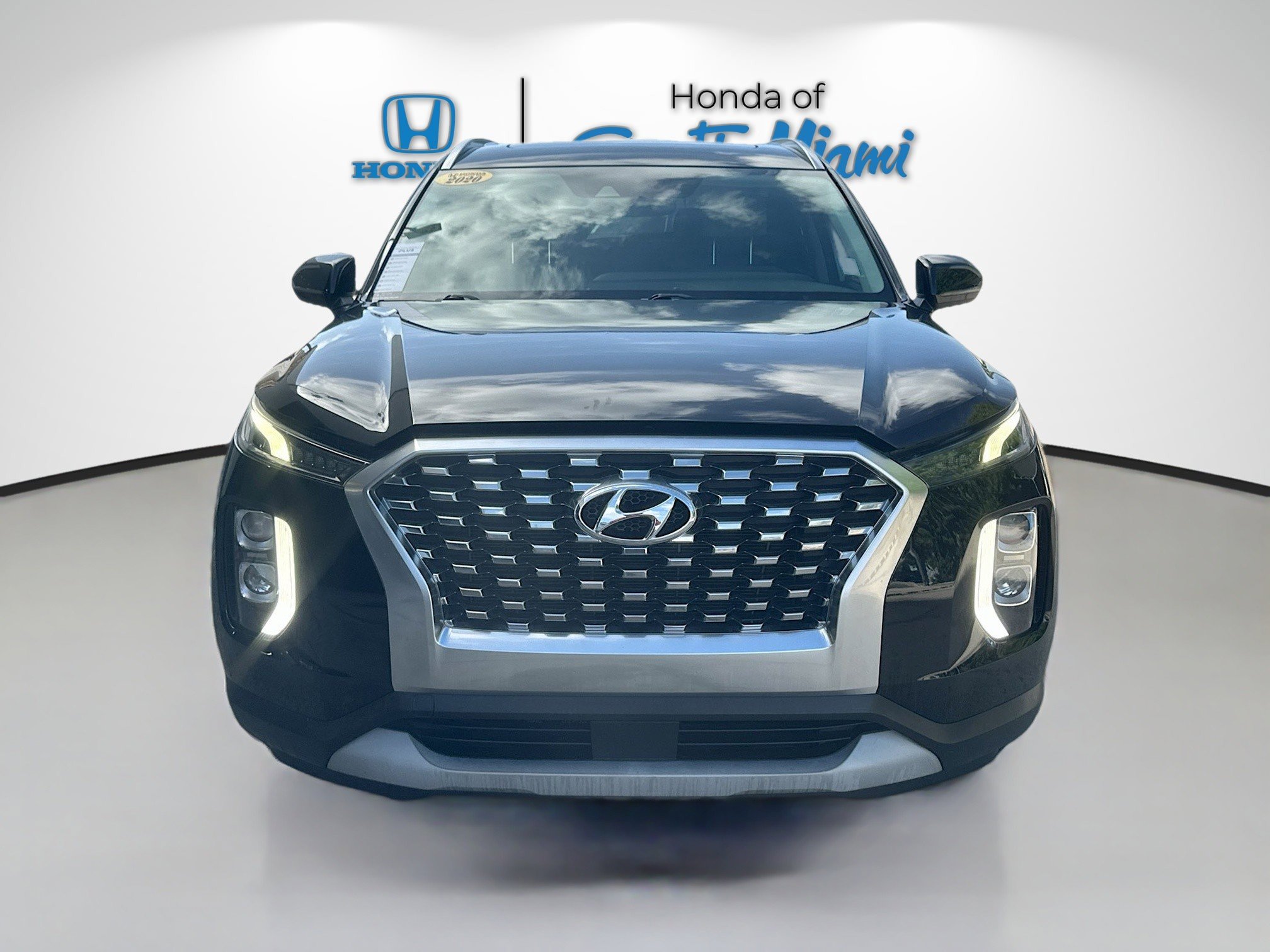 2020 Hyundai Palisade SEL photo 2