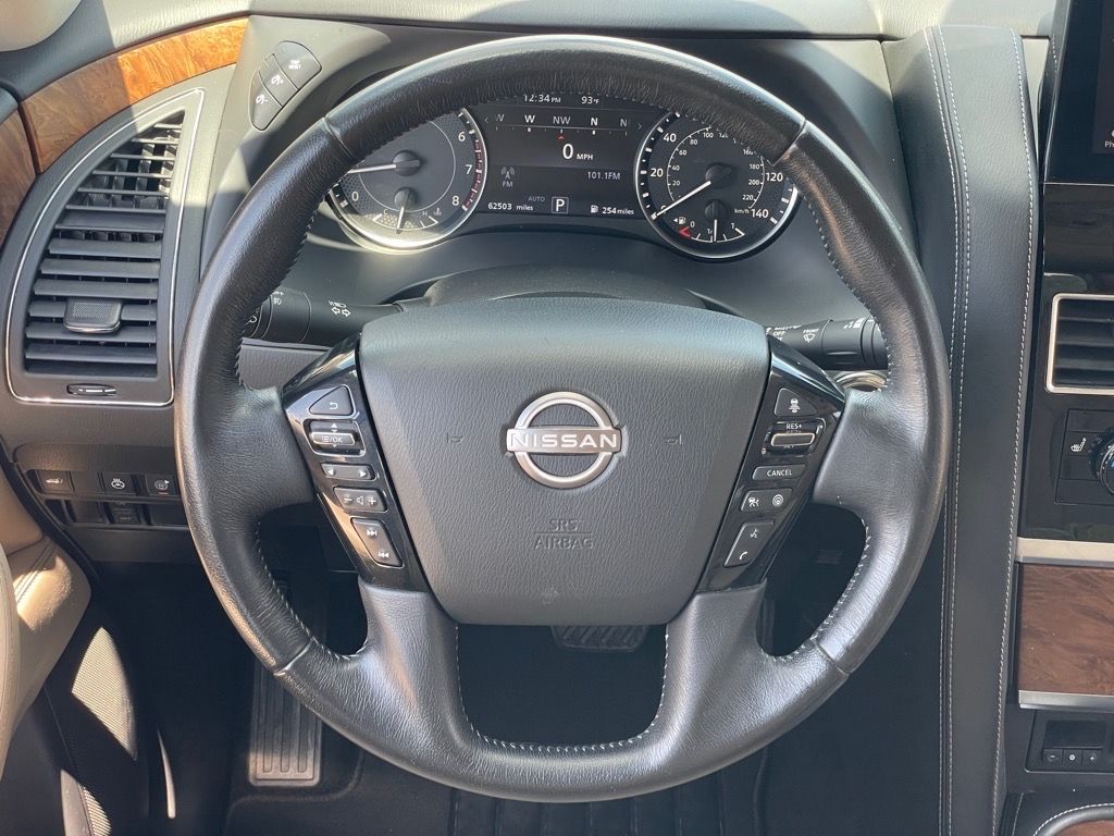 2023 Nissan Armada SL photo 11