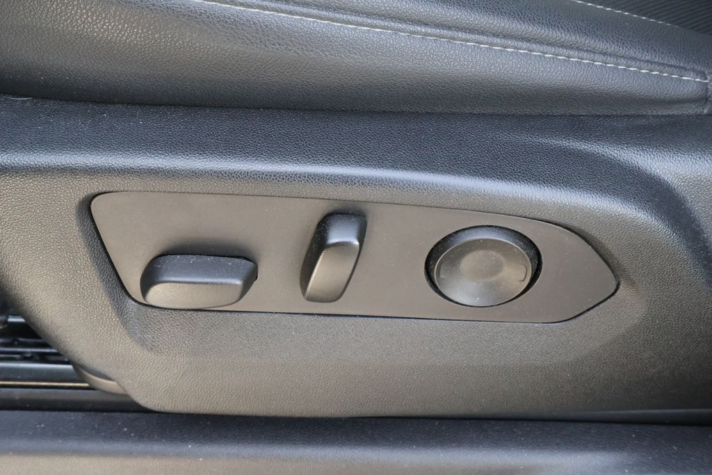2022 Chevrolet Silverado 1500 LTZ photo 15