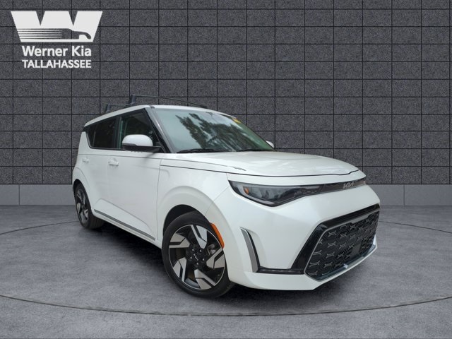 2023 Kia Soul GT-Line photo 3