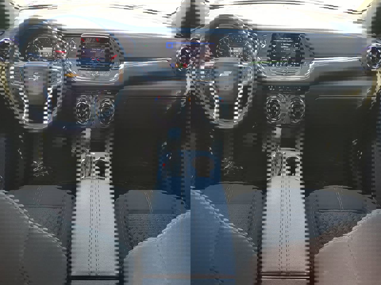 2022 Chevrolet Blazer 2LT photo 14