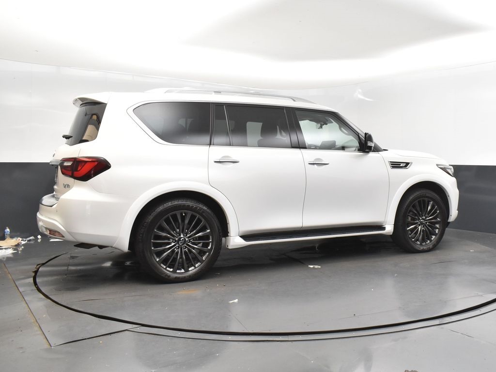 2023 Infiniti QX80 Premium Select photo 3