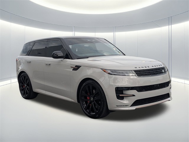 2025 Land Rover Range Rover Sport SE photo 3