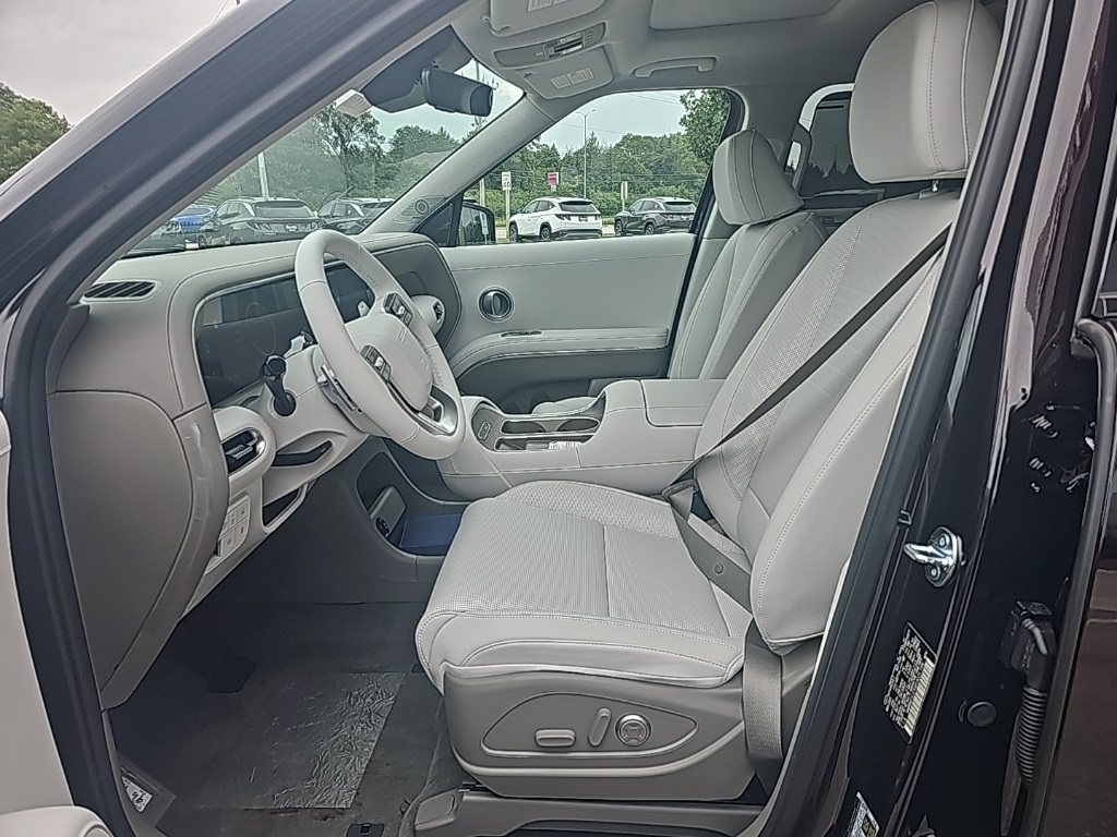 2026 Hyundai Palisade Limited photo 9