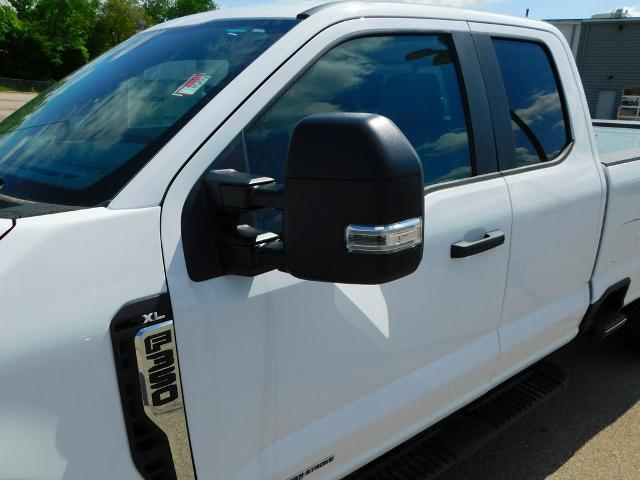 2025 Ford F-350 XL photo 36