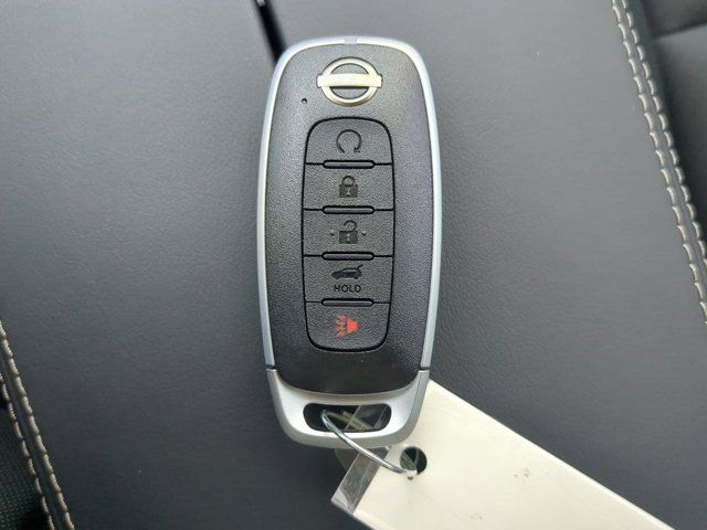 2025 Nissan Rogue SV photo 22