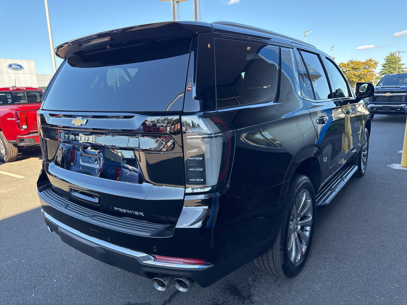 2025 Chevrolet Tahoe Premier photo 6