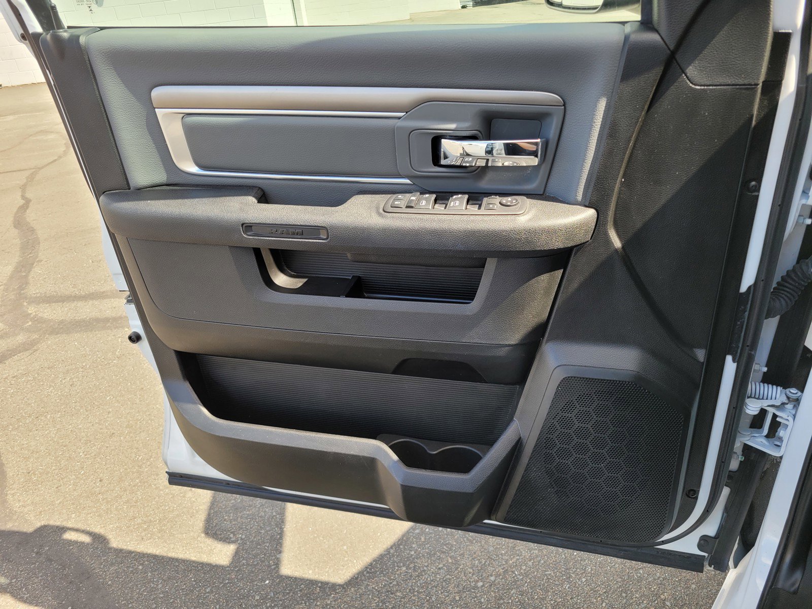 2023 Ram 1500 Classic SLT photo 25