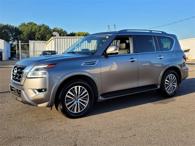 2023 Nissan Armada SL photo 3