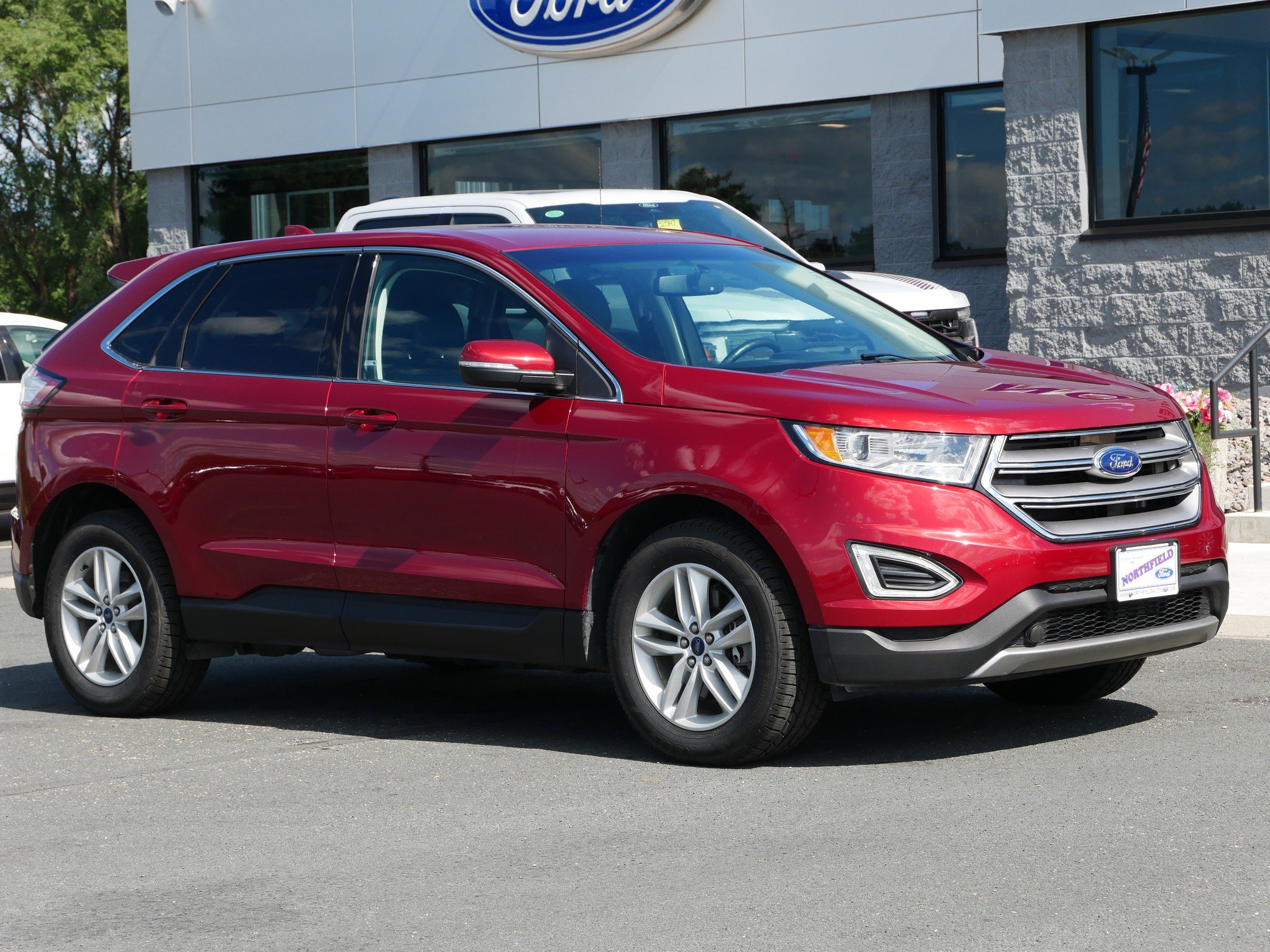 Used 2018 Ford Edge SEL with VIN 2FMPK4J90JBB13312 for sale in Northfield, Minnesota
