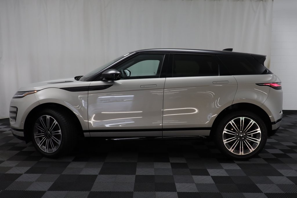 2025 Land Rover Range Rover Evoque Dynamic SE photo 2