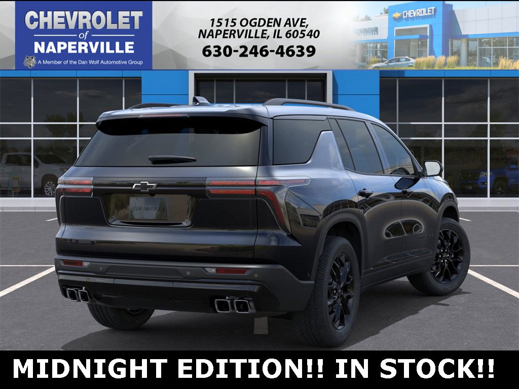 2026 Chevrolet Traverse photo 2