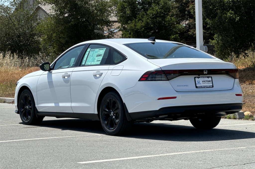2025 Honda Accord SE photo 6