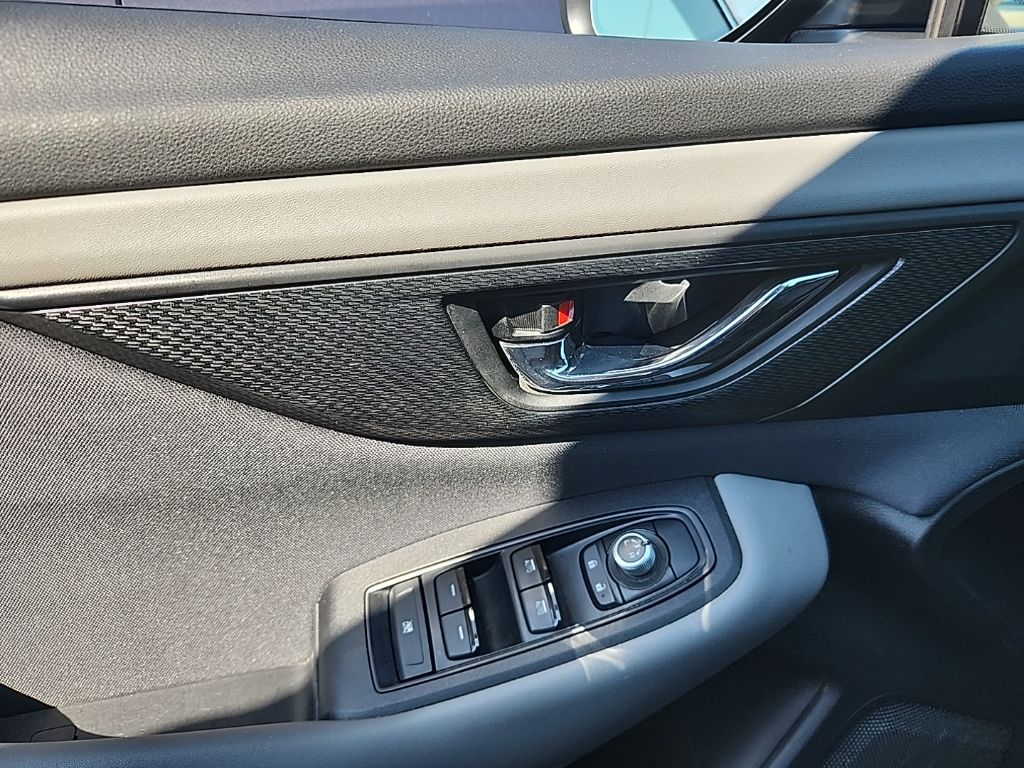 2020 Subaru Outback Premium photo 11