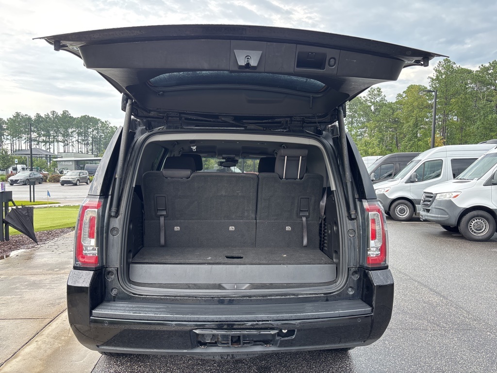 2017 Gmc Yukon SLE photo 11