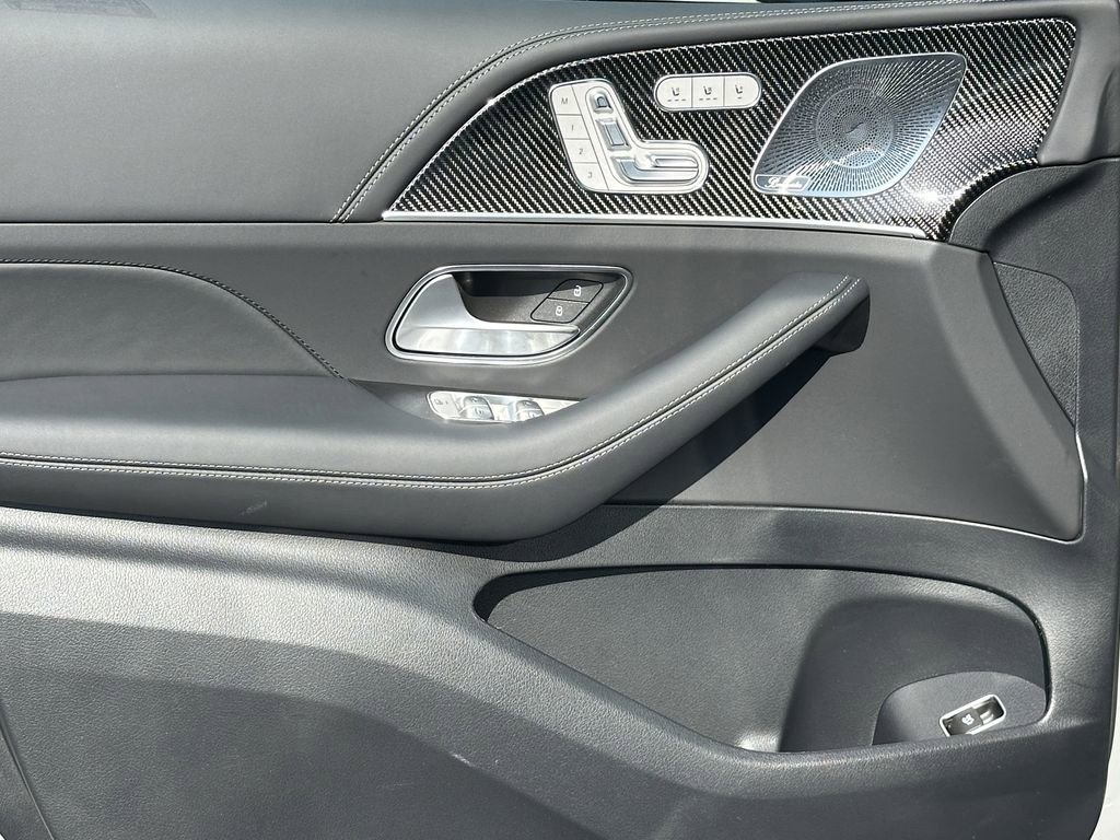 2025 Mercedes Benz GLE AMG 63 4MATIC photo 11