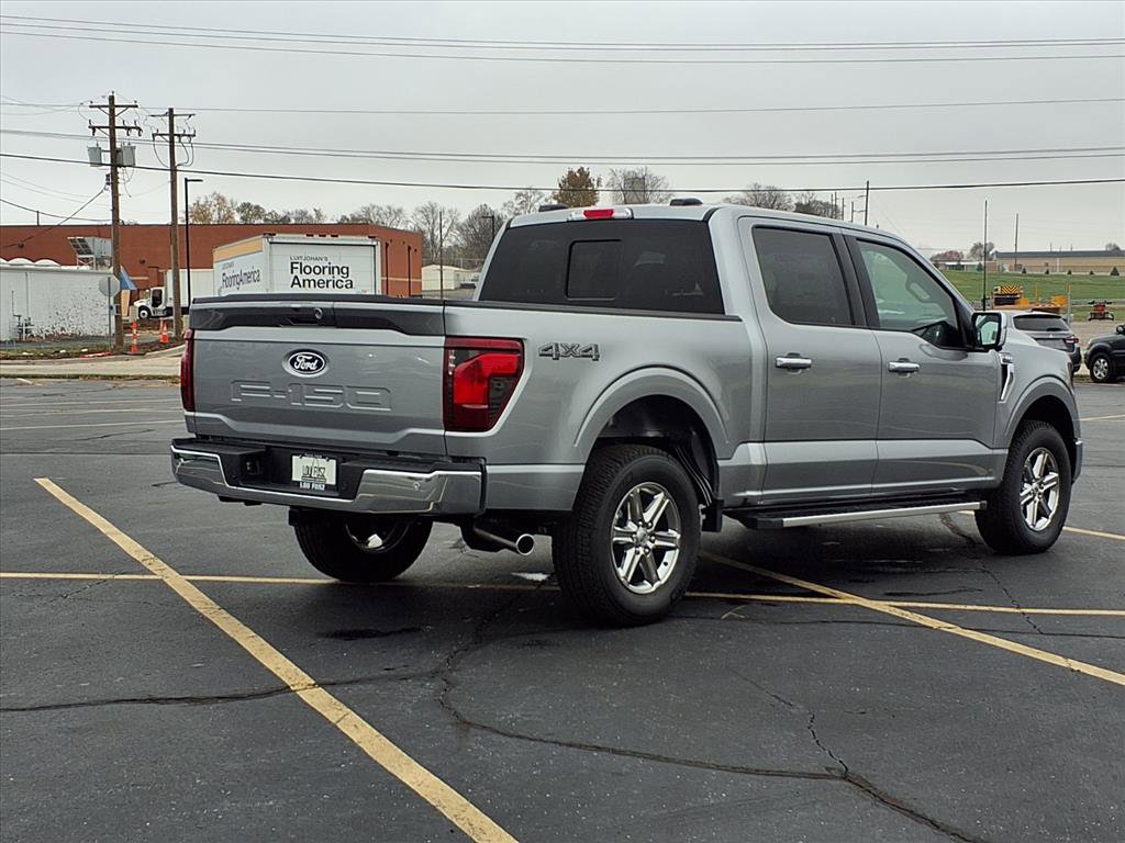 2025 Ford F-150 XLT photo 3