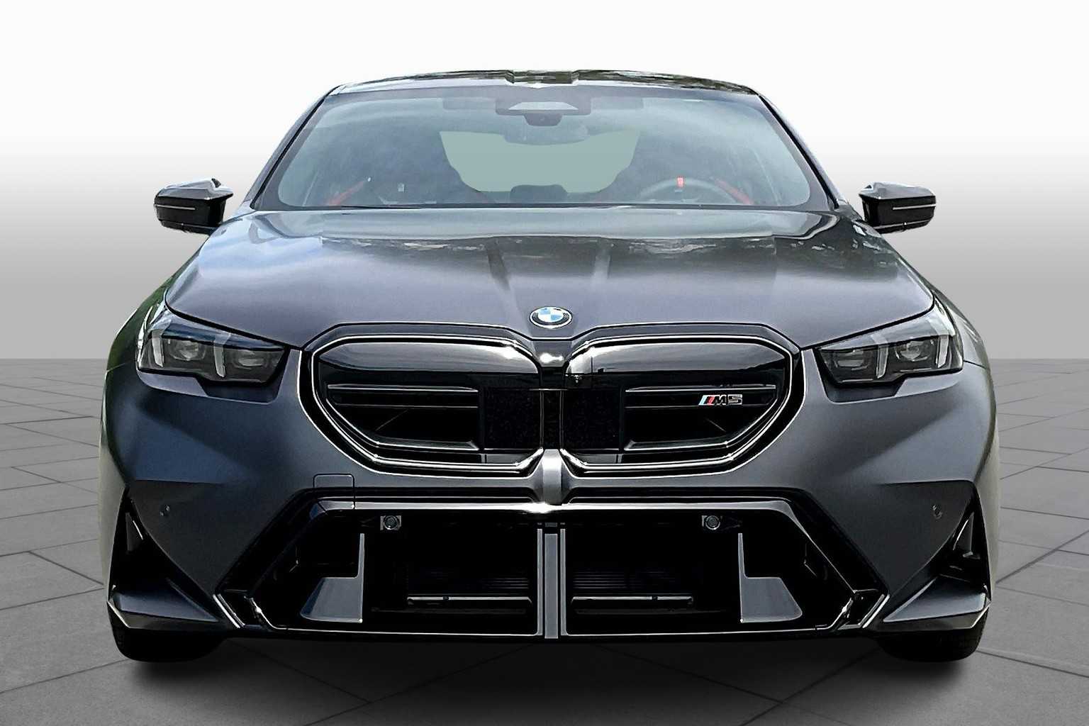2026 Bmw M5 5 photo 3