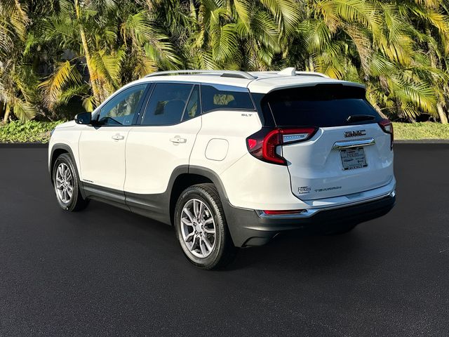 2024 Gmc Terrain SLT photo 3