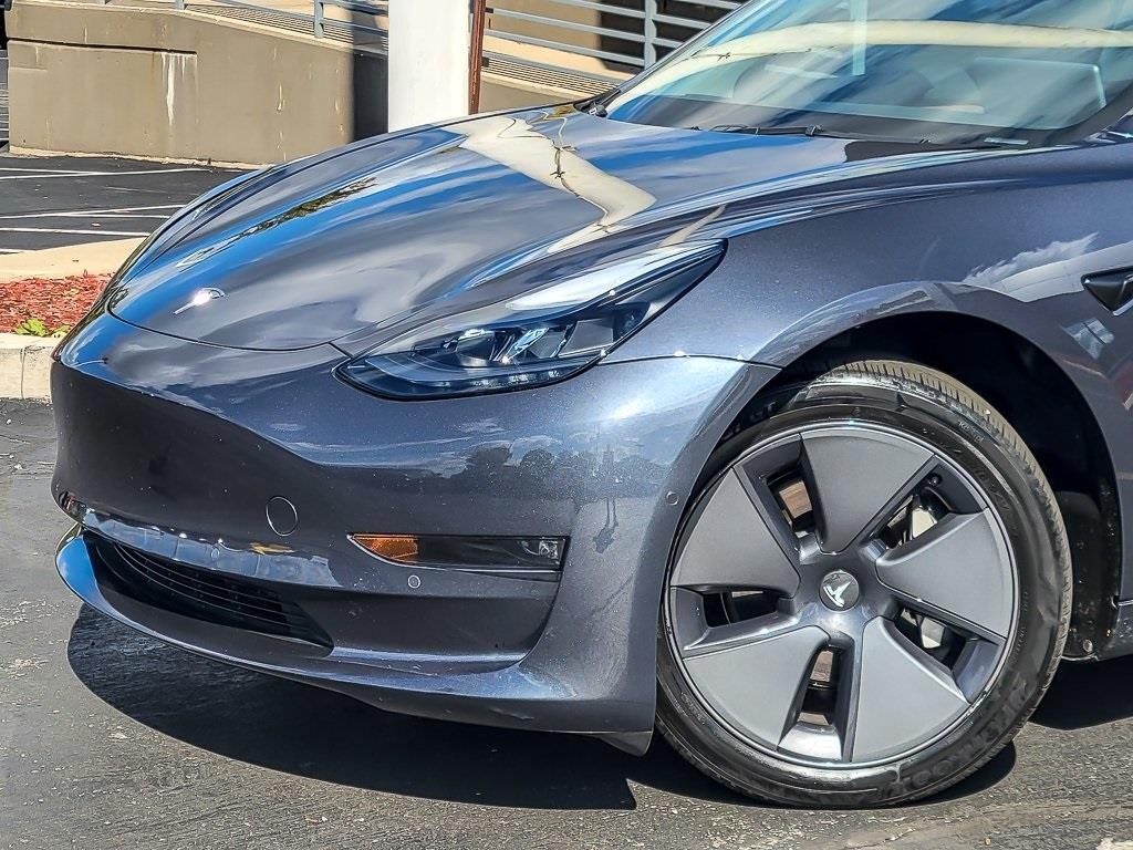 2022 Tesla Model 3 Long Range photo 2