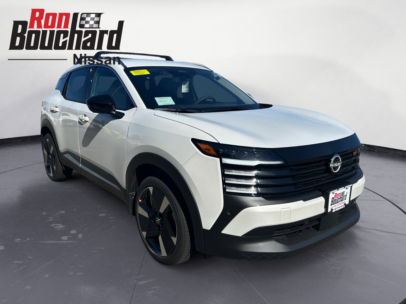 2026 Nissan KICKS SR AWD's photo