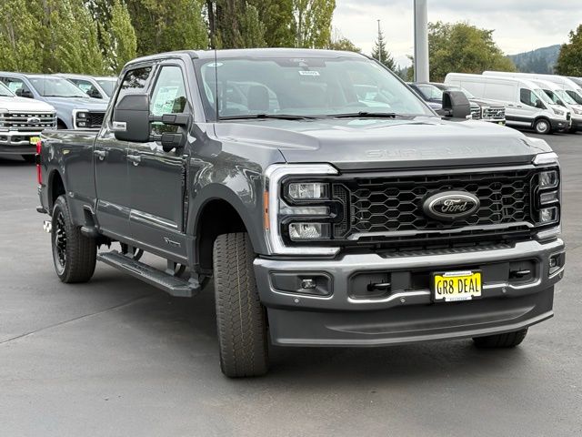 2026 Ford F-350 photo 3