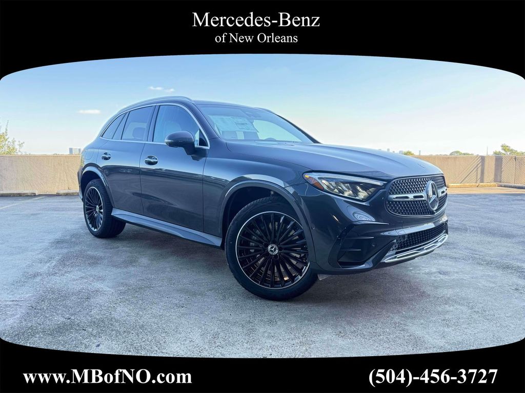 2026 Mercedes-Benz GLC Base's photo