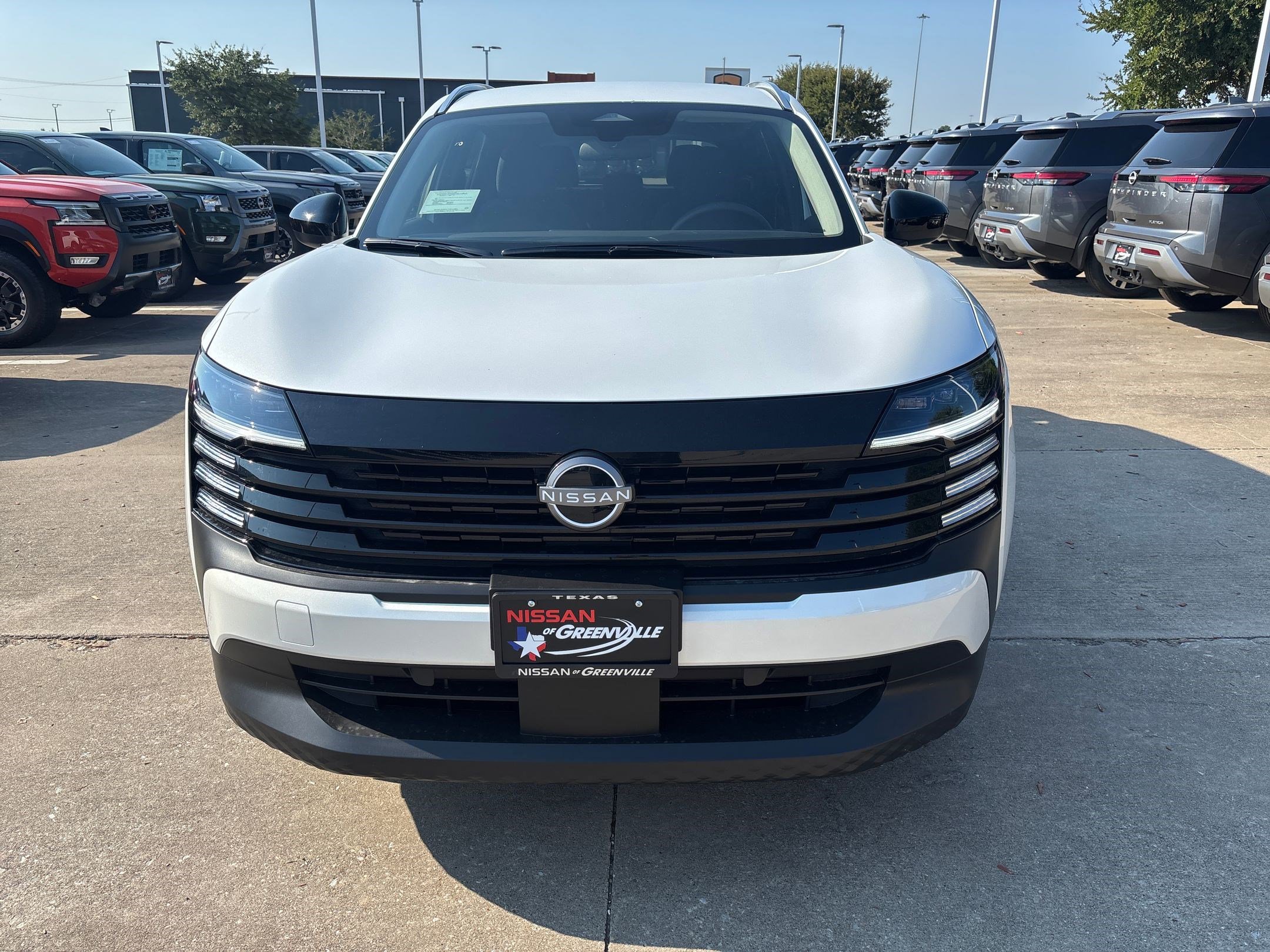2026 Nissan Kicks SV photo 6