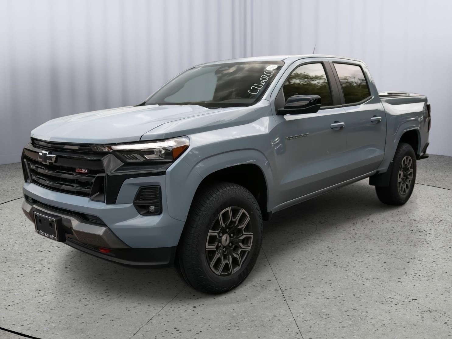 2026 Chevrolet Colorado Z71 photo 3