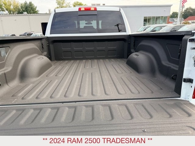 2024 Ram 2500 Tradesman photo 9
